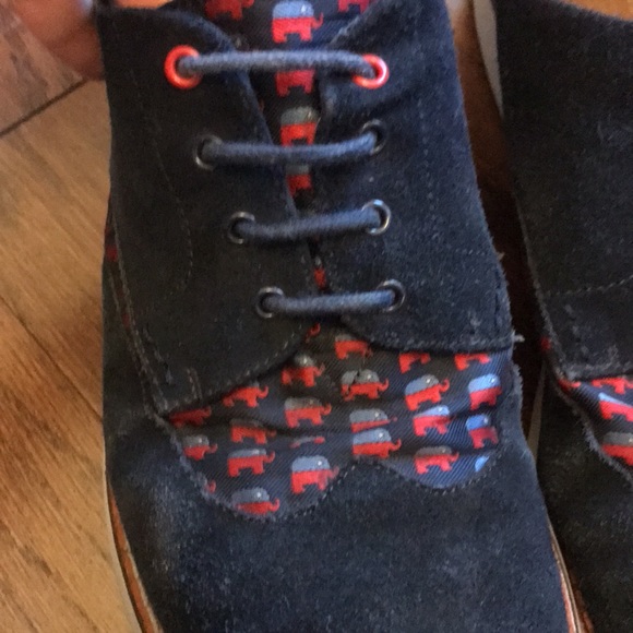 Toms Vote Republican Oxford Elephant men’s shoes in size 11 main image 12